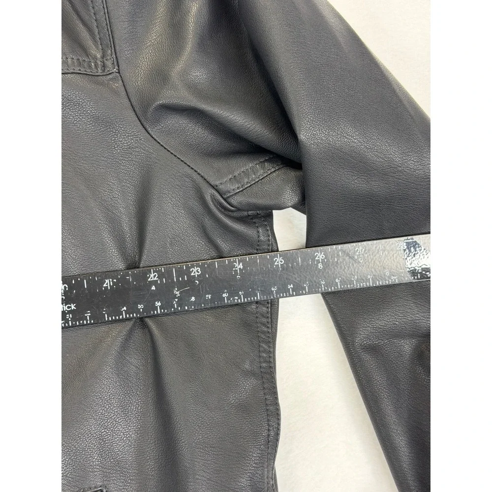 Levis Mens Black Faux Leather Trucker Jacket XXL Button Front - Picture 8 of 12